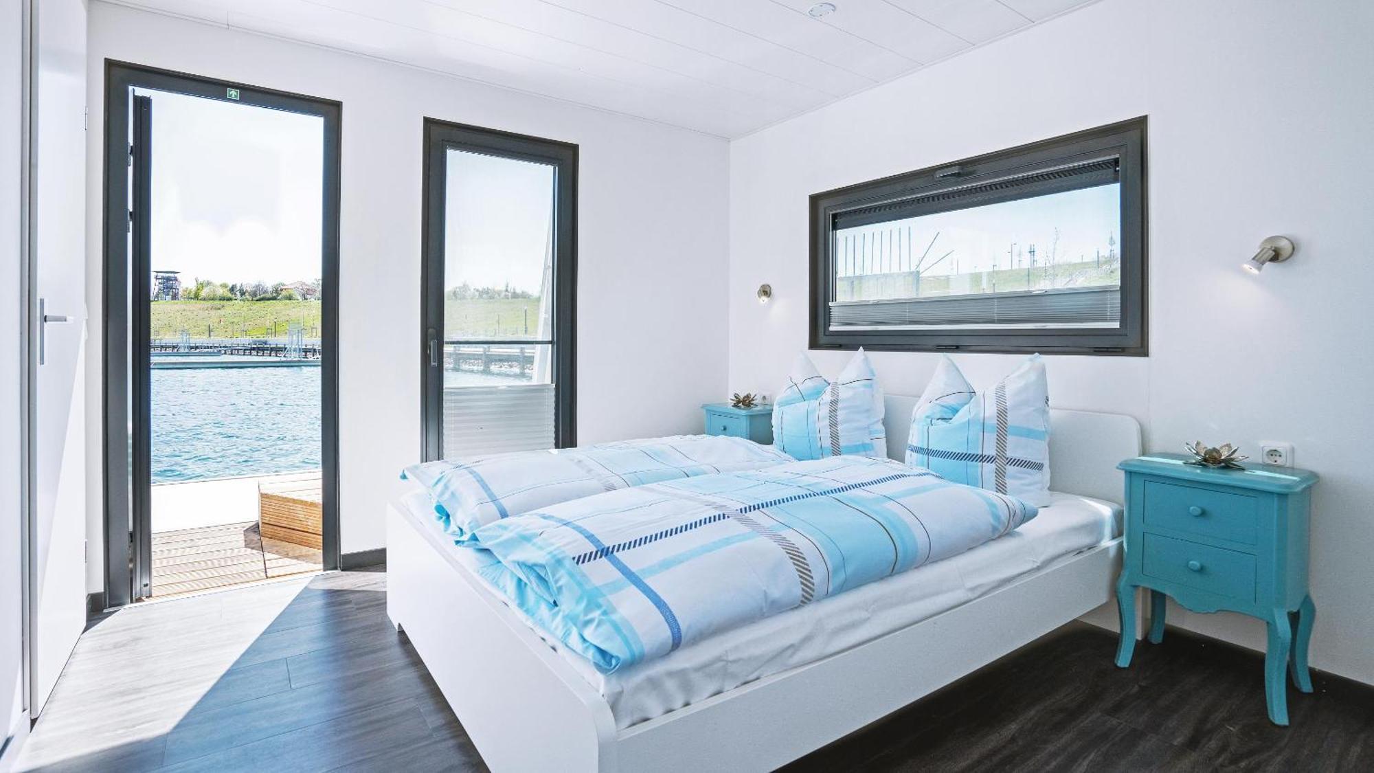 Geiseltalsee Hausboot - Floating House - Hausboot Junior Braunsbedra Exterior foto